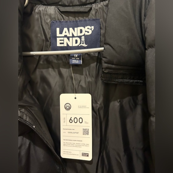 Lands End XXL 600 down fill vest NWT - Picture 2 of 8
